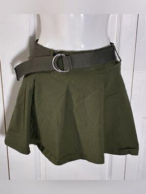 Kroix Olive Army Green Pleated Mini Skirt with D-Ring Belt Size XL